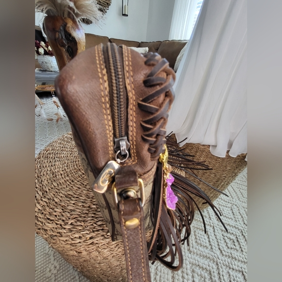🔥SOLD🔥Louis Vuitton Authentic Gucci Boho Fringe Handbag Bag Louis Vuitton - Picture 11 of 14
